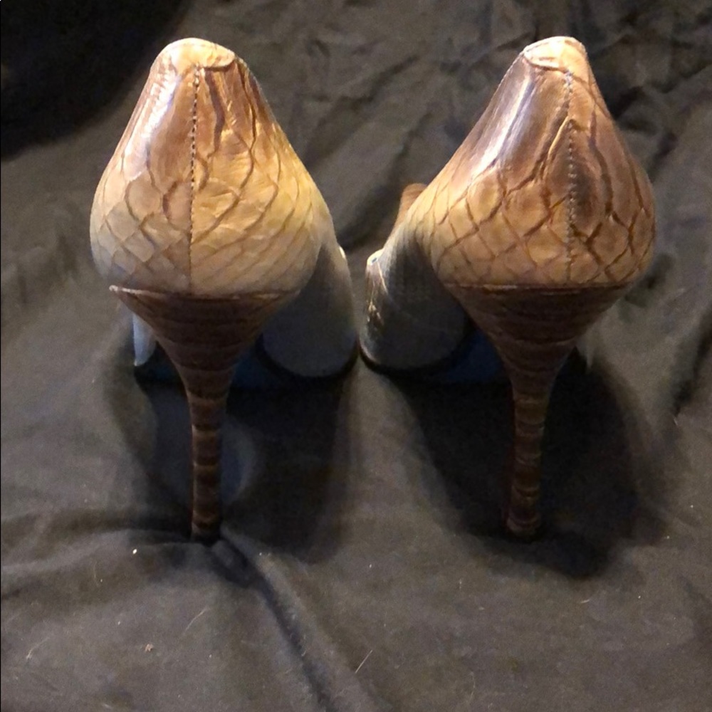 Snake print stiletto Heels - Picture 4 of 6